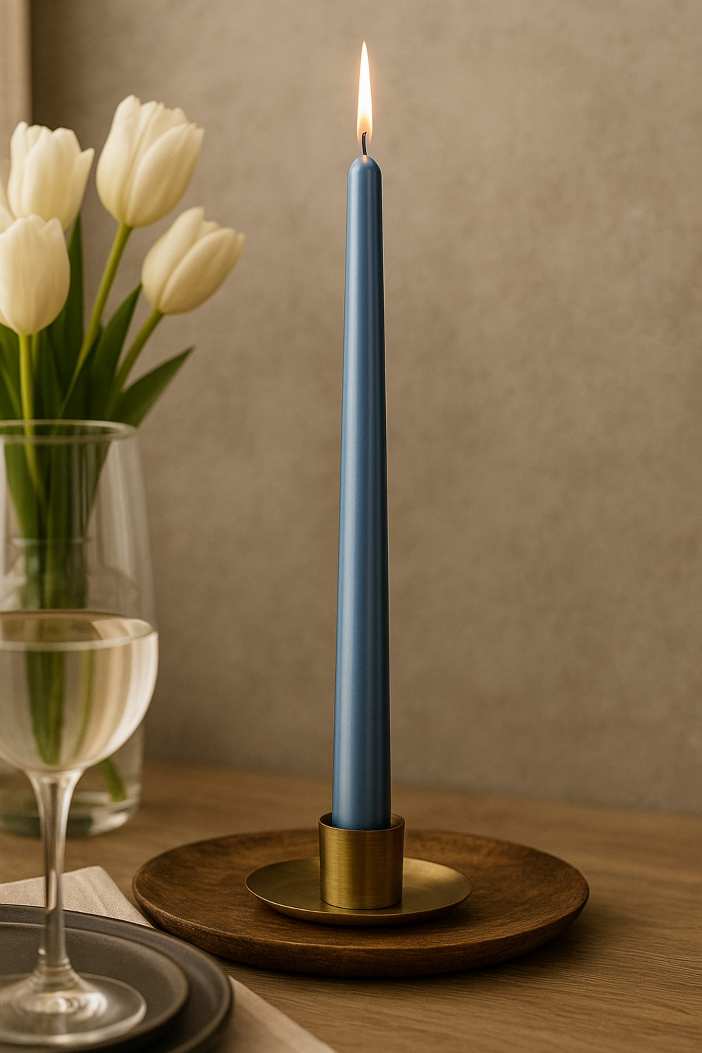 Konik Şamdan Mumu 25 cm – Dekoratif, İs Yapmaz, Kokusuz | Masa & Etkinlik Mumları