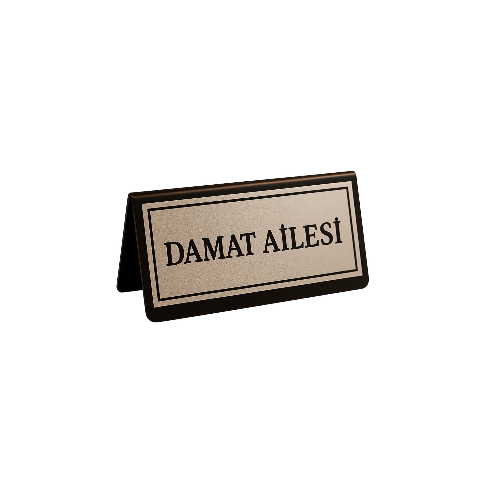 Siyah zemin silver yazılı damat ailesi pleksi düğün masa yazısı tabelası