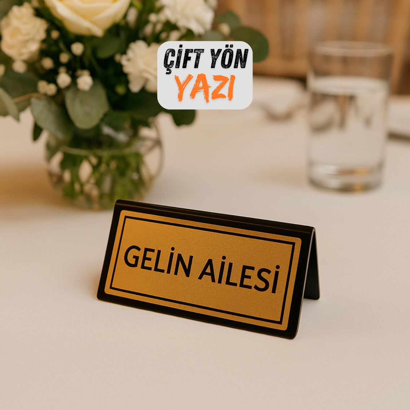 Siyah zemin gold yazılı gelin ailesi pleksi düğün masa yazısı organizasyon masa dekoru