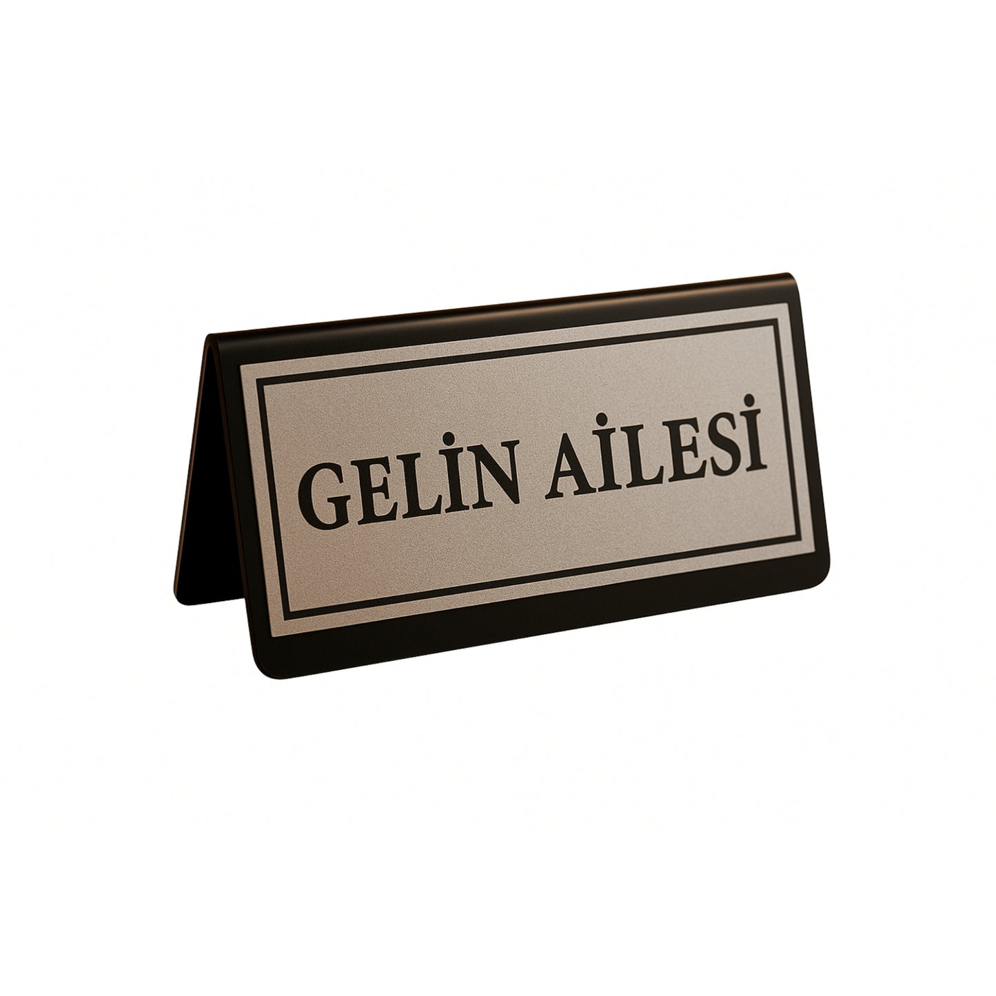 Siyah zemin silver yazılı gelin ailesi pleksi düğün masa yazısı tabelası