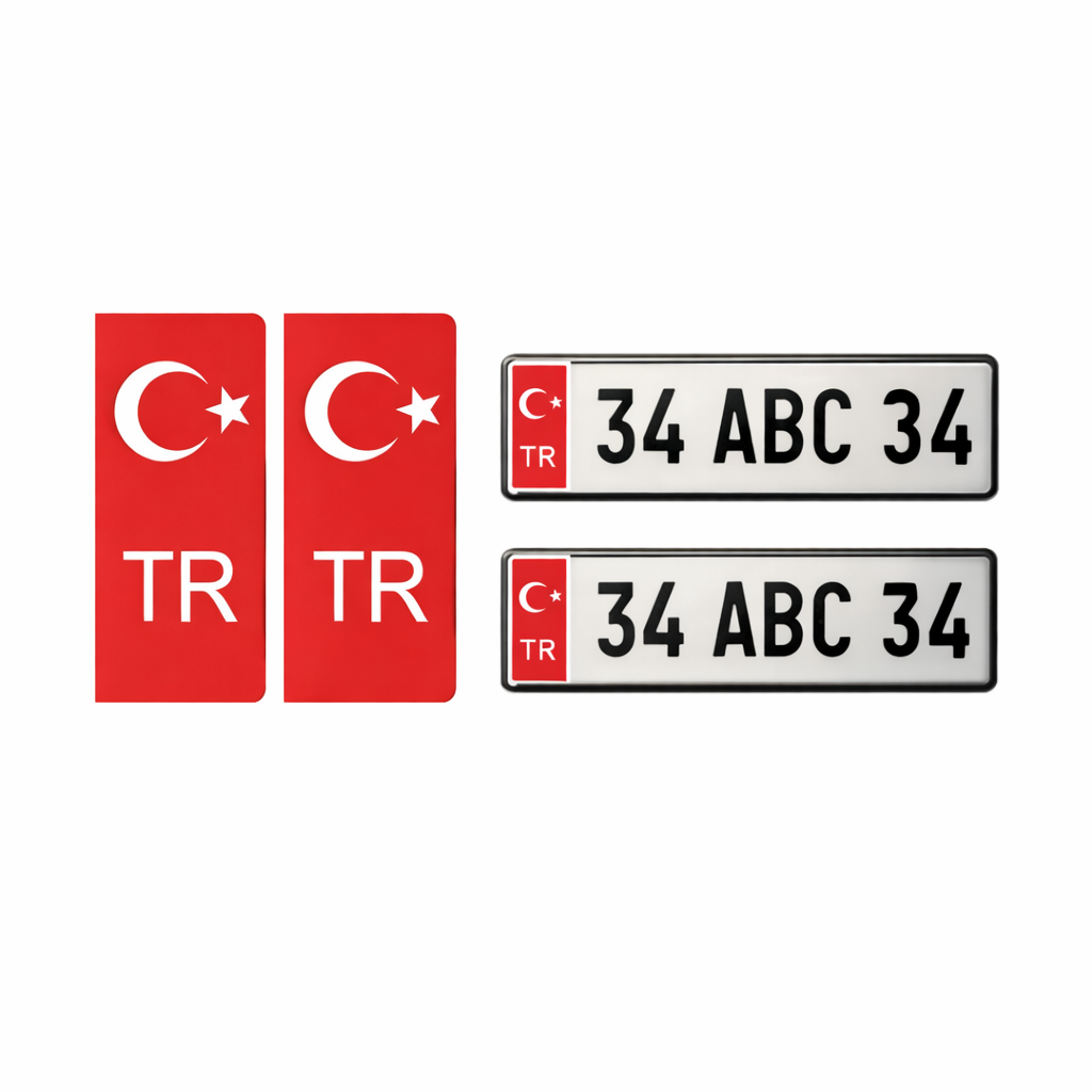 Reflektörlü TR plaka sticker 2’li setin araç plakasına uygulanmış hali ve örnek kullanım görünümü